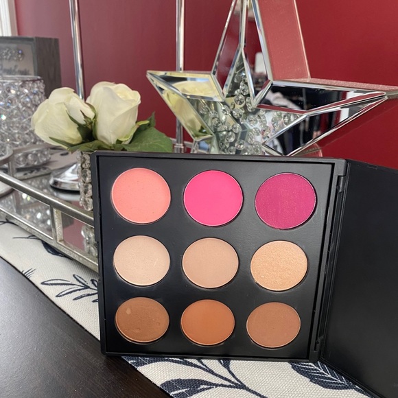 Coastal Scents Sleek Silhouette Palette - Picture 5 of 5